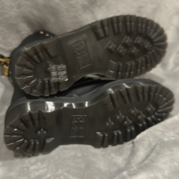 Dr. Martens Sinclair heart - Picture 6 of 6